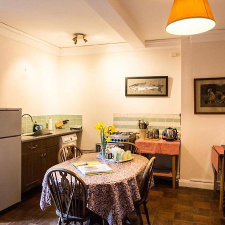 Butlers Quarters Apartment Cairndow Ngoại thất bức ảnh